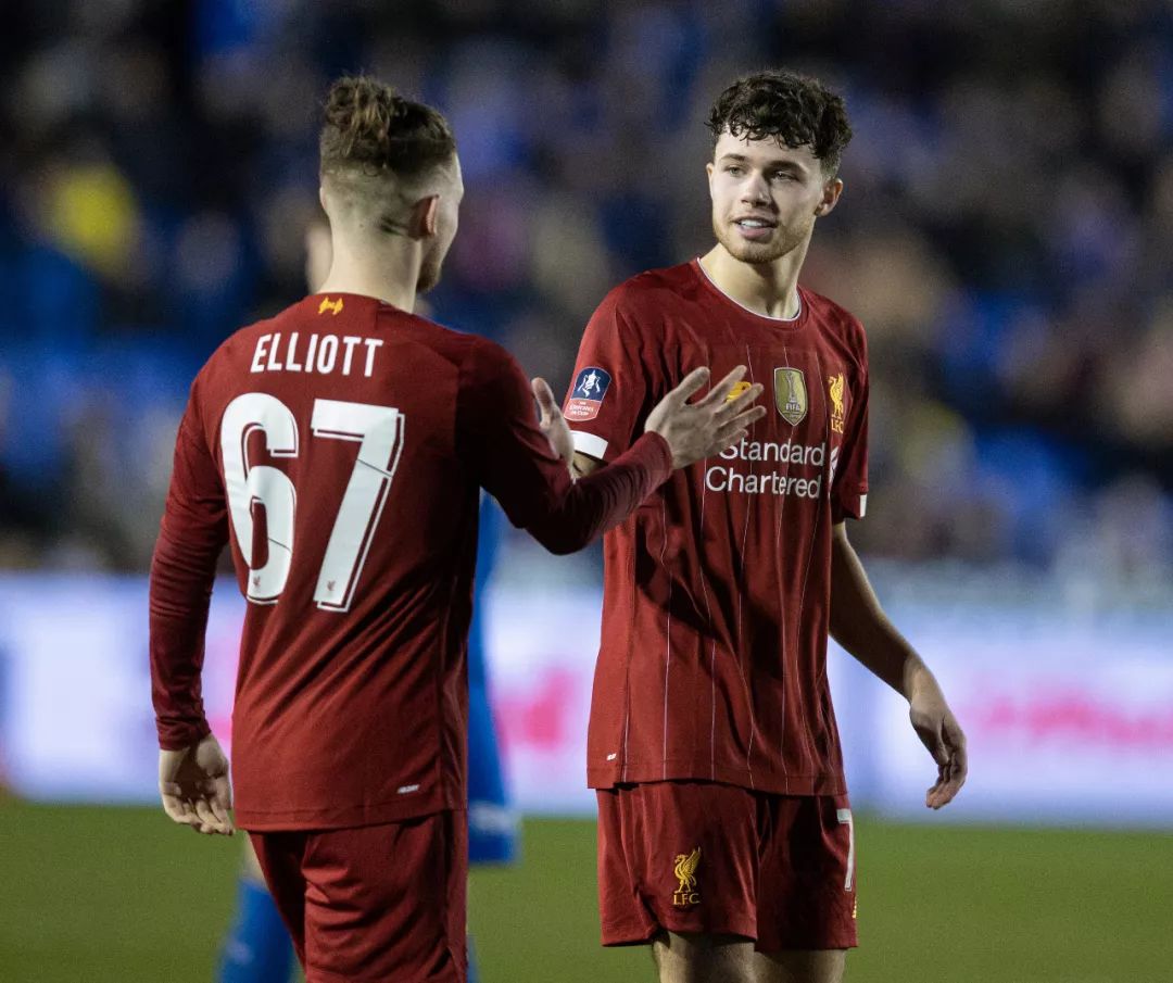 天博官方app包含风云突变皇家马德里集结日再遭质疑,足总杯版图或变,信心回归,控场能力受关注的词条